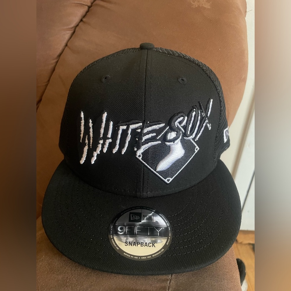 Chicago White Sox New Era MLB trucker SnapBack hat